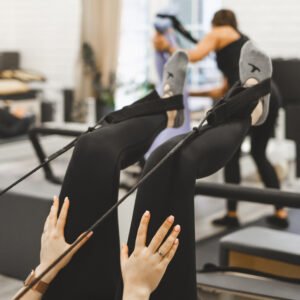 Bono Pilates Máquina 3 personas– 1 sesión | 10 sesiones